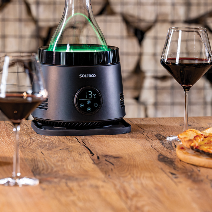 How to Serve Wine at the Perfect Temperature: Tips and Tech for 2025