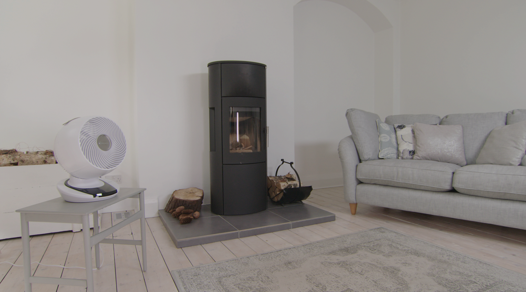 How an Air Circulator Can Help Distribute Warm Air Throughout a Room