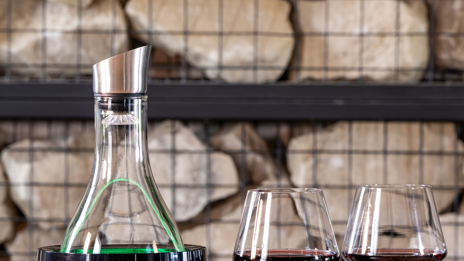 Solenco Life wine cooler keeping a glass of red at its perfect serving temperature